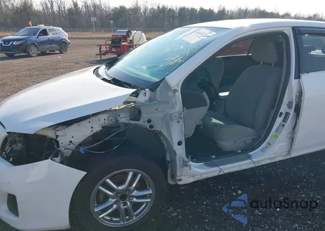 2013 Toyota Corolla Le z USA, uszkodzony, nr VIN 2T1BU4EE9DC980641